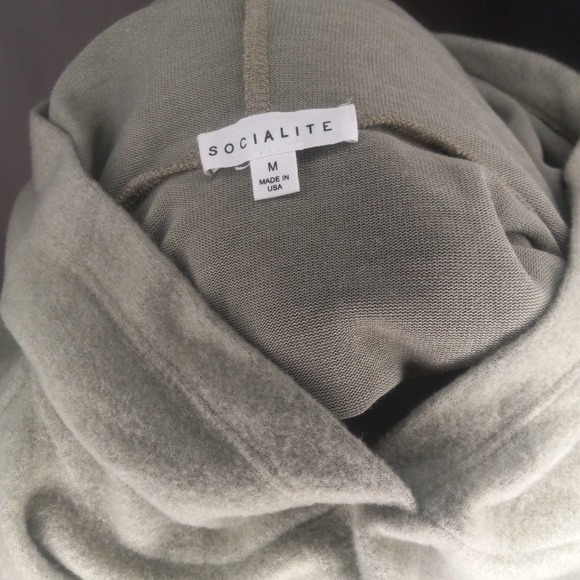 NWOT Socialite Green Grey Soft Hoodie - Picture 4 of 4